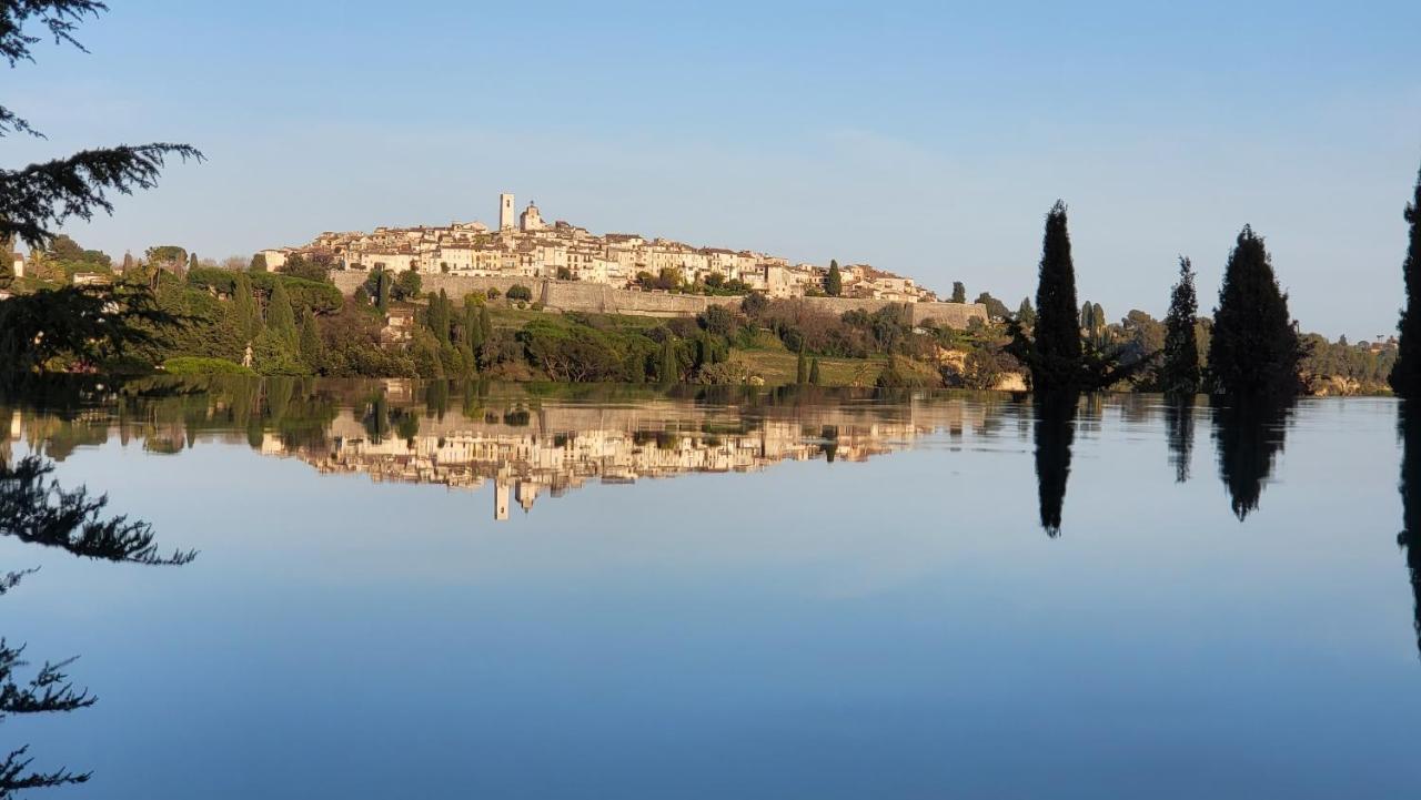 Ideal Bnb Saint-Paul-de-Vence Exterior photo